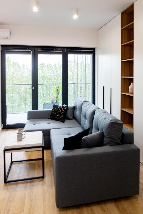 Downtown Apartments ,Next To Spodek-Free Parking Katowice Bagian luar foto