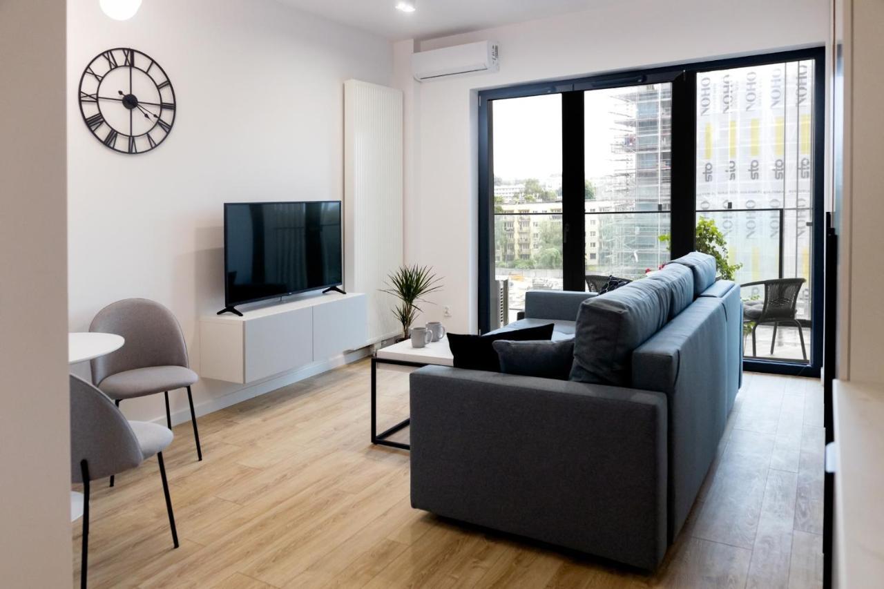 Downtown Apartments ,Next To Spodek-Free Parking Katowice Bagian luar foto